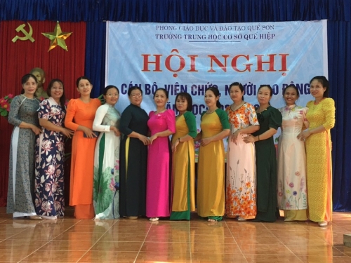Hội nghị cán bộ viên chức